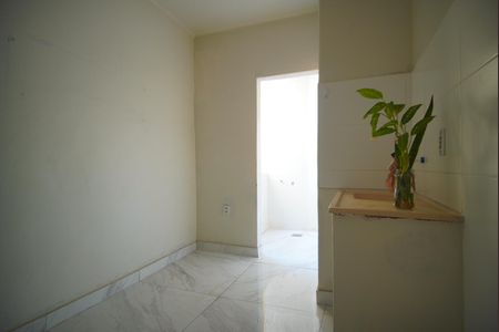 Cozinha de apartamento para alugar com 1 quarto, 42m² em São João, Porto Alegre