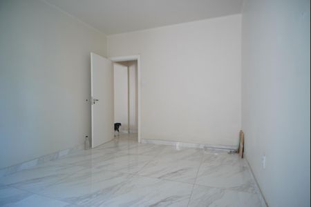 Quarto de apartamento para alugar com 1 quarto, 42m² em São João, Porto Alegre