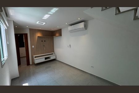Apartamento para alugar com 100m², 2 quartos e 1 vagaSala
