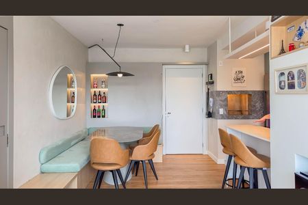 Apartamento à venda com 60m², 2 quartos e 1 vagaSala de jantar