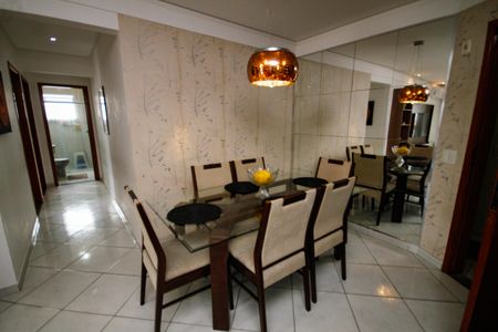 Apartamento para alugar com 97m², 2 quartos e 1 vaga