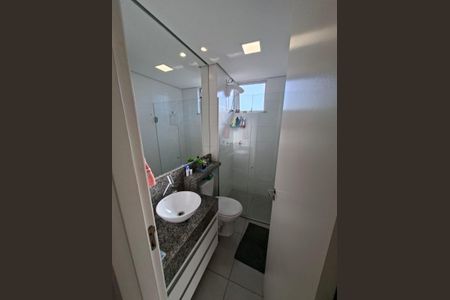 Banheiro de apartamento à venda com 2 quartos, 45m² em Salgado Filho, Belo Horizonte