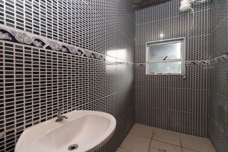 Casa à venda com 270m², 6 quartos e sem vagaBanheiro 2