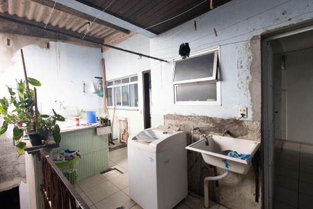 Casa à venda com 270m², 6 quartos e sem vagaÁrea de Serviço 1