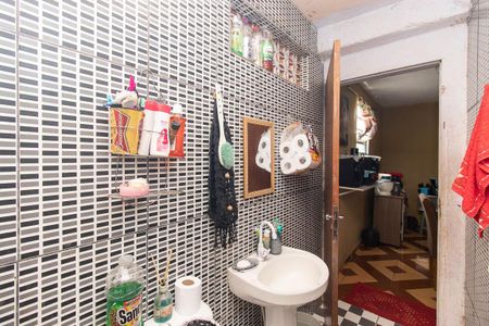 Casa à venda com 270m², 6 quartos e sem vagaBanheiro - Casa 3