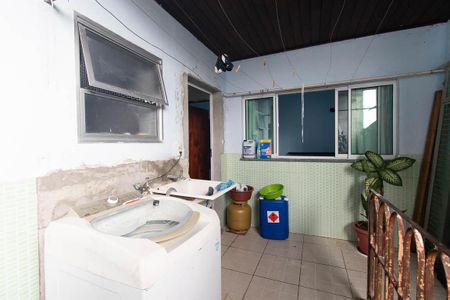 Casa à venda com 270m², 6 quartos e sem vagaÁrea de Serviço 1