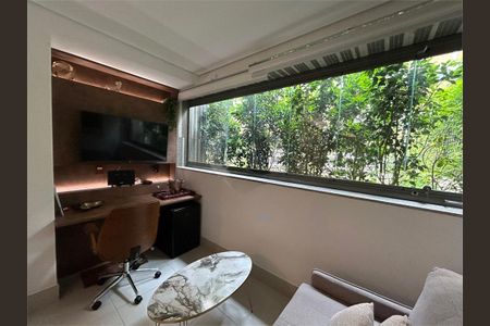 Apartamento à venda com 30m², 1 quarto e sem vaga