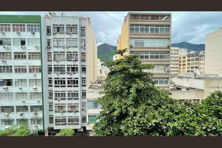 Vista de apartamento à venda com 2 quartos, 68m² em Tijuca, Rio de Janeiro