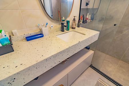 Apartamento para alugar com 64m², 2 quartos e 1 vaga