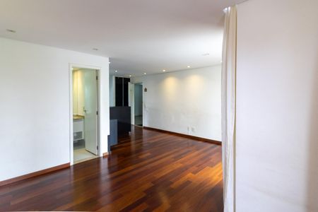 Apartamento para alugar com 67m², 2 quartos e 1 vagaSala