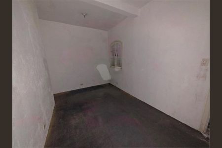 Casa à venda com 3 quartos, 100m² em Vila das Merces, São Paulo