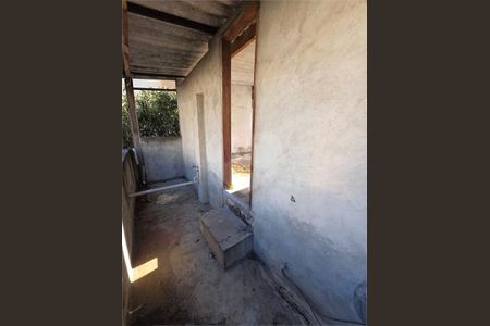 Casa à venda com 3 quartos, 100m² em Vila das Merces, São Paulo