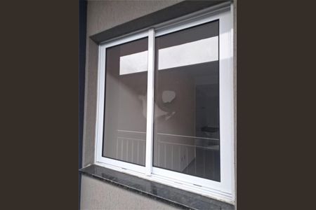 Apartamento à venda com 32m², 2 quartos e 1 vaga