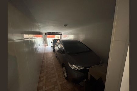 Casa à venda com 200m², 4 quartos e 2 vagas