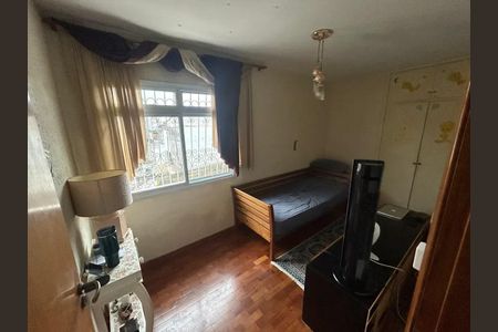 Casa à venda com 4 quartos, 200m² em Parque Jabaquara, São Paulo