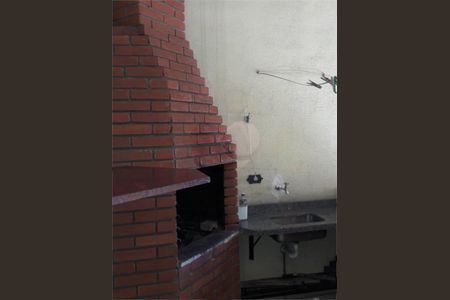 Casa à venda com 3 quartos, 179m² em Parque Sao Domingos, São Paulo