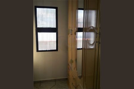 Casa à venda com 3 quartos, 179m² em Parque Sao Domingos, São Paulo