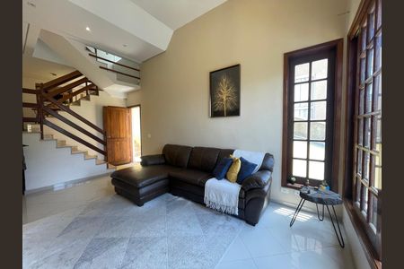 Casa de Condomínio para alugar com 3 quartos, 125m² em Jardim Rio das Pedras, Cotia