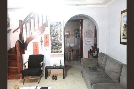 Casa à venda com 5 quartos, 271m² em Cambuci, São Paulo