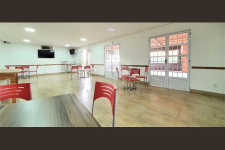 Casa à venda com 3 quartos, 120m² em Vila Metalúrgica, Santo André