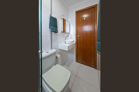 Apartamento para alugar com 98m², 2 quartos e 2 vagas Apartamento para alugar com 98m², 2 quartos e 2 vagasBanheiro da Suíte