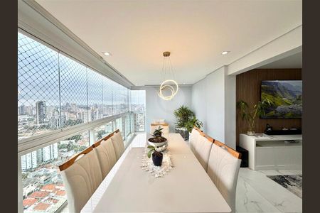 Apartamento à venda com 3 quartos, 165m² em Vila Regente Feijó, São Paulo