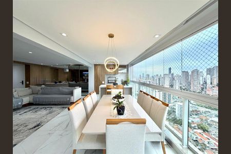 Apartamento à venda com 3 quartos, 165m² em Vila Regente Feijó, São Paulo