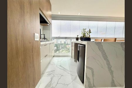 Apartamento à venda com 3 quartos, 165m² em Vila Regente Feijó, São Paulo