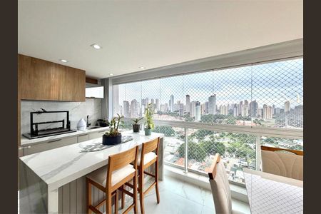 Apartamento à venda com 3 quartos, 165m² em Vila Regente Feijó, São Paulo