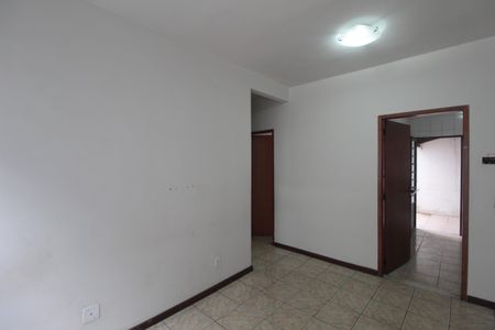 Apartamento para alugar com 77m², 3 quartos e 1 vagaSala