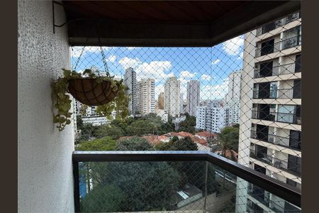 Apartamento à venda com 3 quartos, 131m² em Santa Teresinha, São Paulo