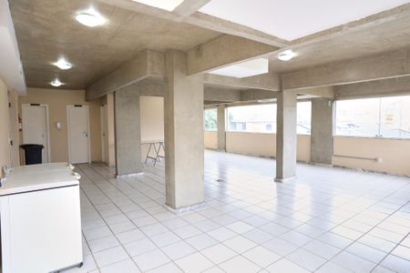 Apartamento para alugar com 60m², 2 quartos e 1 vagaÁrea comum - Salão de festas
