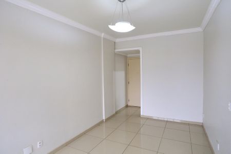 Sala de apartamento para alugar com 2 quartos, 60m² em Horto, Belo Horizonte