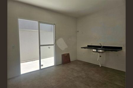 Casa à venda com 2 quartos, 90m² em Jardim Pinheiros, São Paulo