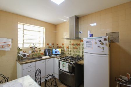 Casa para alugar com 149m², 3 quartos e 2 vagas Casa para alugar com 149m², 3 quartos e 2 vagasCozinha