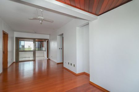 Sala de apartamento para alugar com 3 quartos, 120m² em São João, Porto Alegre