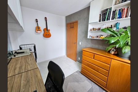Apartamento à venda com 46m², 2 quartos e 1 vagaQuarto