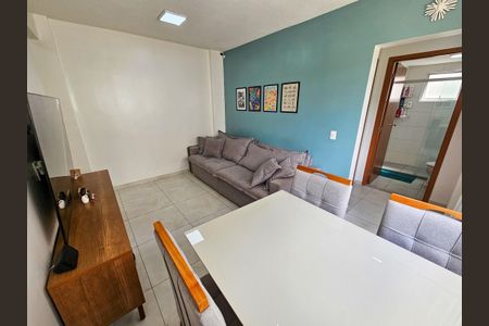 Sala de apartamento à venda com 2 quartos, 46m² em Goiânia, Belo Horizonte