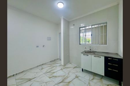 Cozinha de kitnet/studio para alugar com 1 quarto, 18m² em Jardim Rosa de Franca, Guarulhos