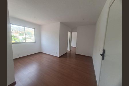 Sala de apartamento para alugar com 2 quartos, 47m² em Campinho, Rio de Janeiro