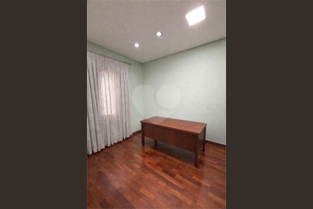 Casa à venda com 2 quartos, 210m² em Vila Mariana, São Paulo