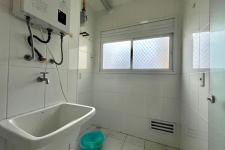 Apartamento à venda com 72m², 2 quartos e 2 vagas Apartamento à venda com 72m², 2 quartos e 2 vagasÁrea de Serviço