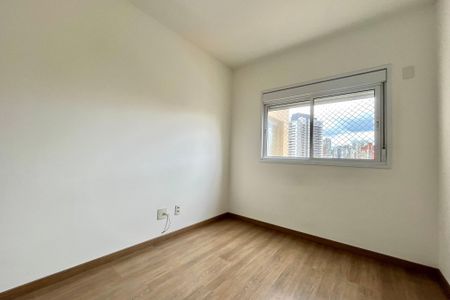 Apartamento à venda com 72m², 2 quartos e 2 vagas Apartamento à venda com 72m², 2 quartos e 2 vagasSuite