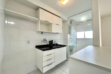 Apartamento à venda com 72m², 2 quartos e 2 vagas Apartamento à venda com 72m², 2 quartos e 2 vagasCozinha