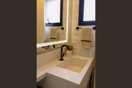 Apartamento à venda com 115m², 2 quartos e 3 vagasBanheiro da Suíte 1