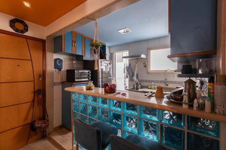 Apartamento à venda com 62m², 2 quartos e 1 vagaCozinha