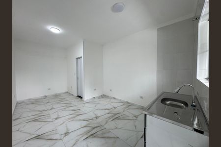 Quarto e cozinha da Kitnet de kitnet/studio para alugar com 1 quarto, 18m² em Jardim Rosa de Franca, Guarulhos