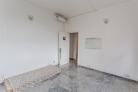 Apartamento à venda com 176m², 3 quartos e sem vagaQuarto 2