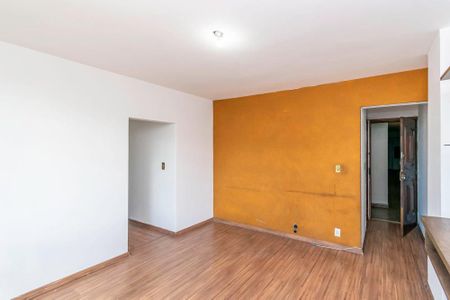 Apartamento para alugar com 80m², 3 quartos e 1 vaga Apartamento para alugar com 80m², 3 quartos e 1 vagaSala