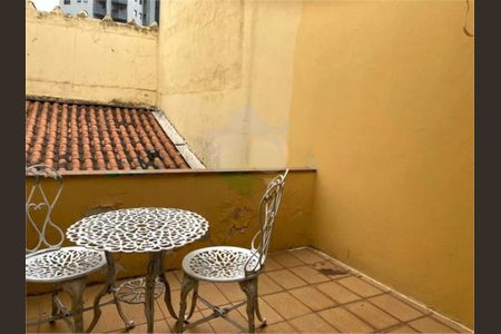 Casa à venda com 144m², 3 quartos e 2 vagas